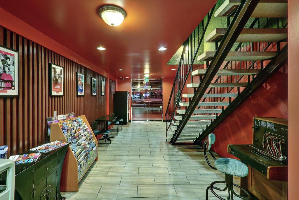 Royal Pagoda Motel Dodger Stadium Los Angeles Dış mekan fotoğraf